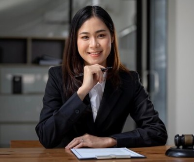 LS Lê Huyền Trang