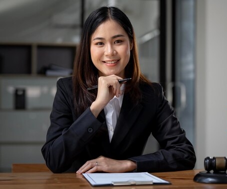 LS Lê Huyền Trang